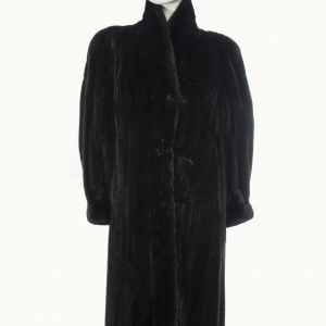 Samuel Fourrures - Female Ranch Mink- 6711 - Fur