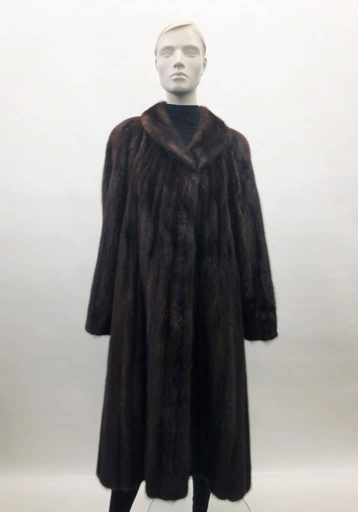 Samuel Fourrures - Manteau 7/8 vison femelle naturel demi sang - 8266 - Conception de costumes