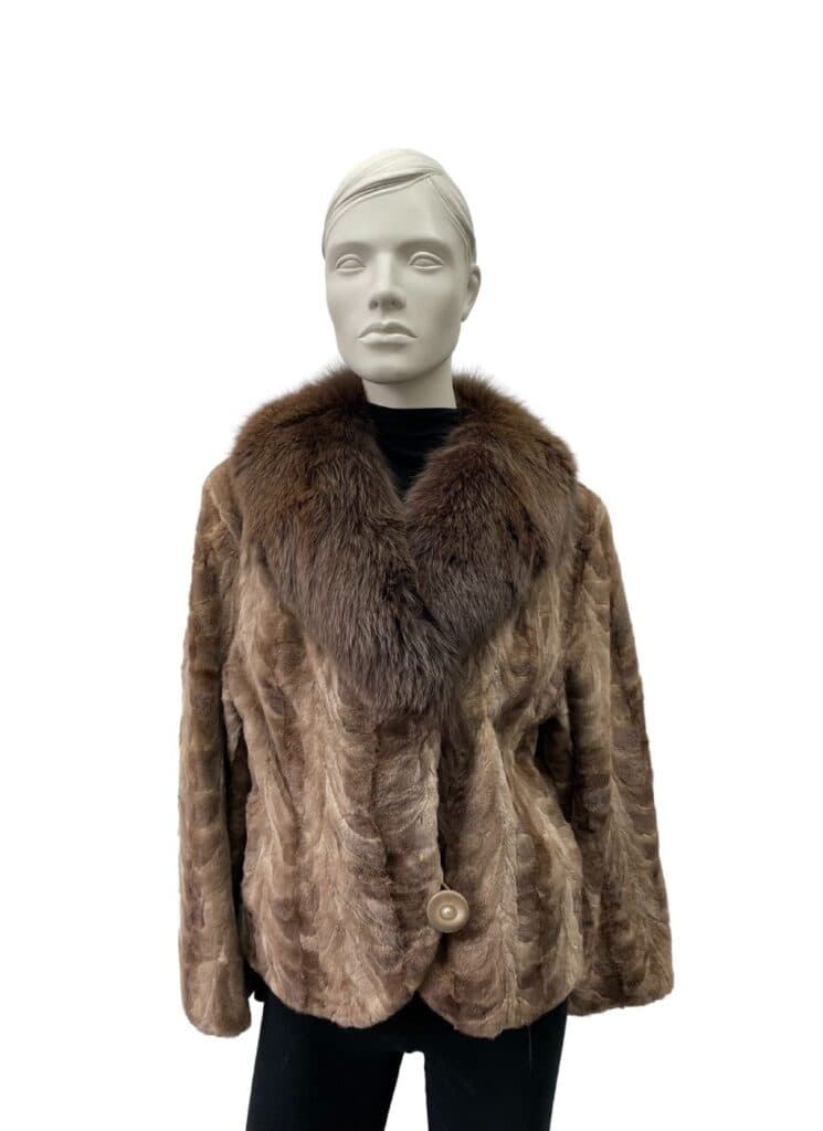 manteau de vison lavande rasé avec fleurs 991679