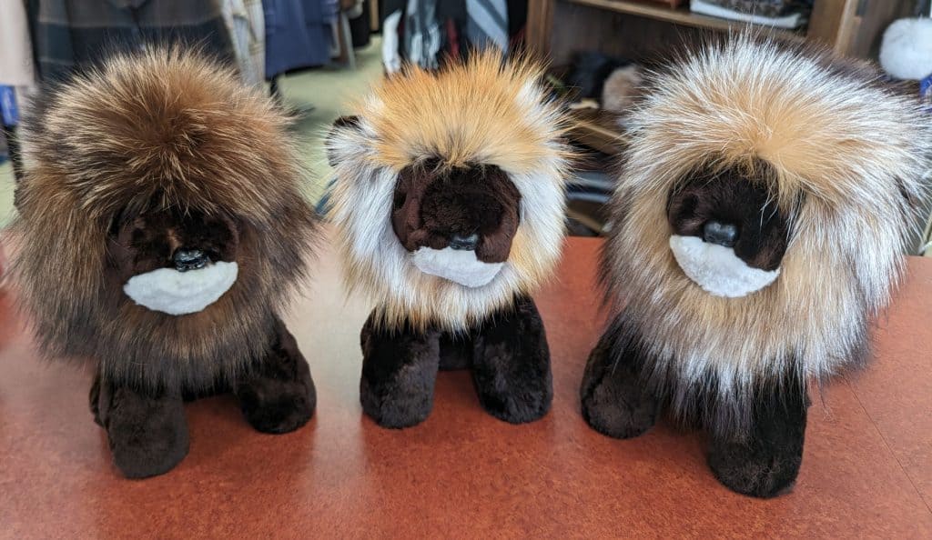 toutou lion en fourrure recyclée
