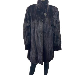 manteau de vison acajou avec capuchon 8527