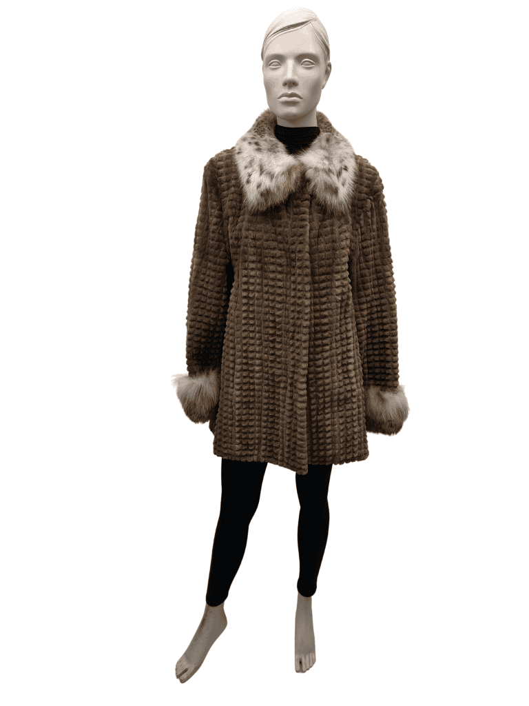 manteau de vison pastel texturé et col de lynx 8555