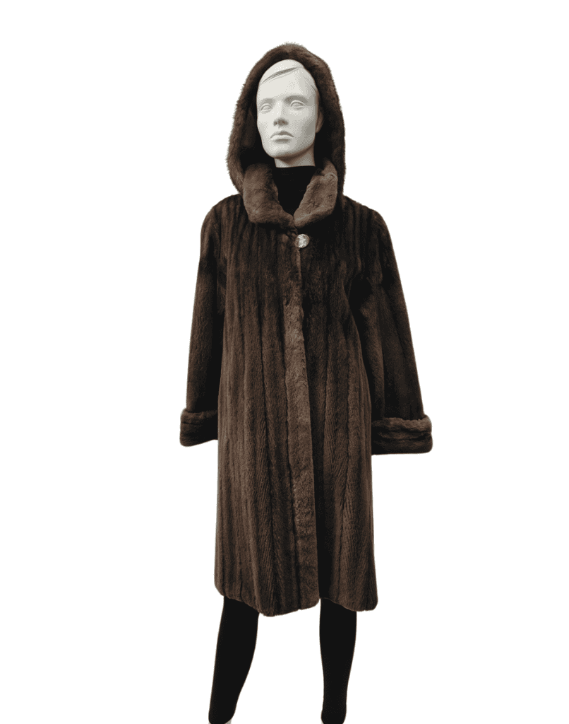 manteau de vison acajou rasé et capuchon 8666
